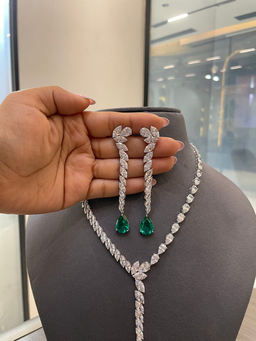925 Silver Shining Diva Emerald Moissanite Diamond Necklace Set