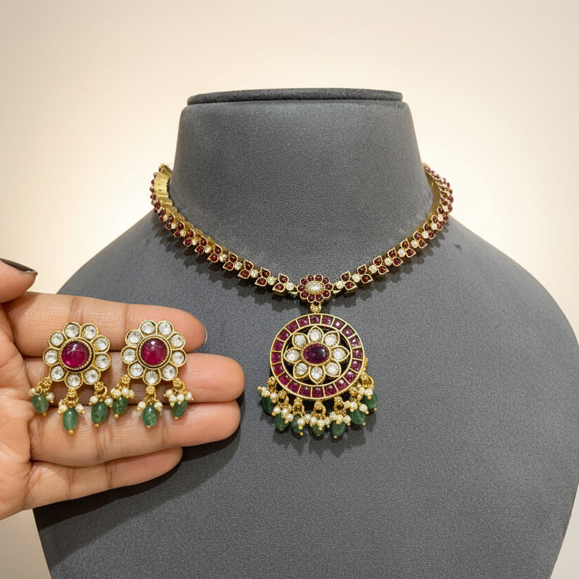 Reversible Heritage Floral Pendant Set