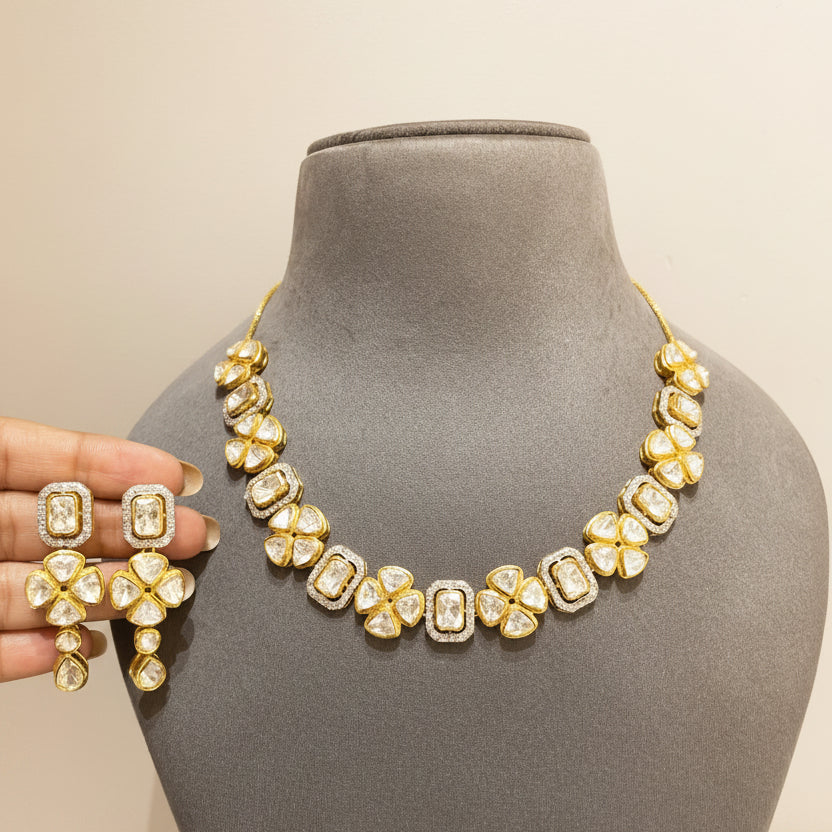 Alternating Four-Petal Floral & Radiant Polki Motif Set