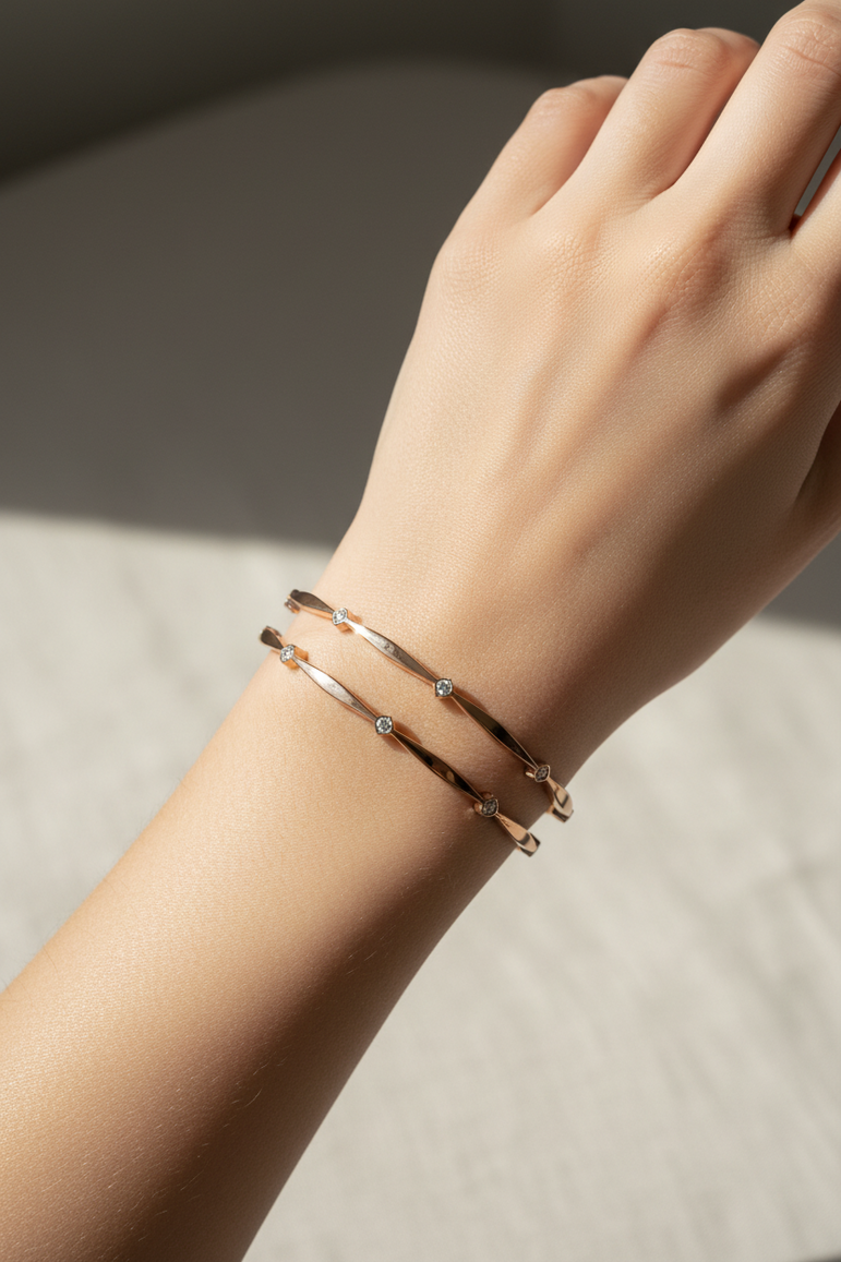 The Siya Rose Gold Statio Diamond Look Bangle
