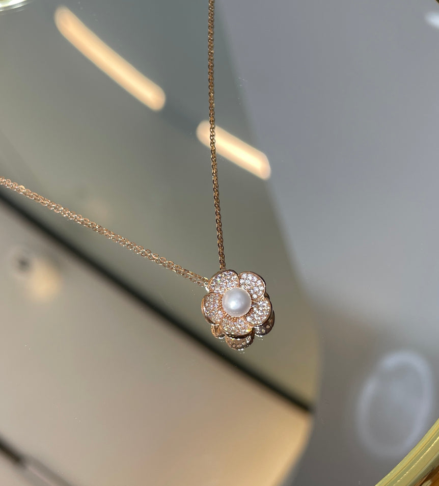 925 Silver Pearl Flower Pendant