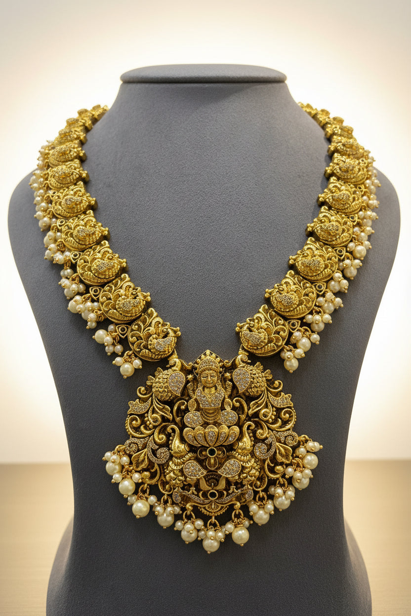 Divine Lakshmi Nakshi Heritage Gold Look Set