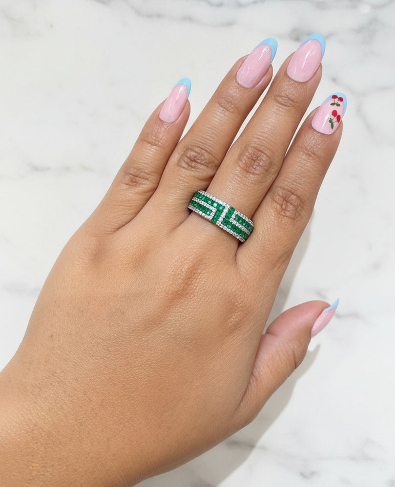 Designer Green Stone Silver Diamond Ring