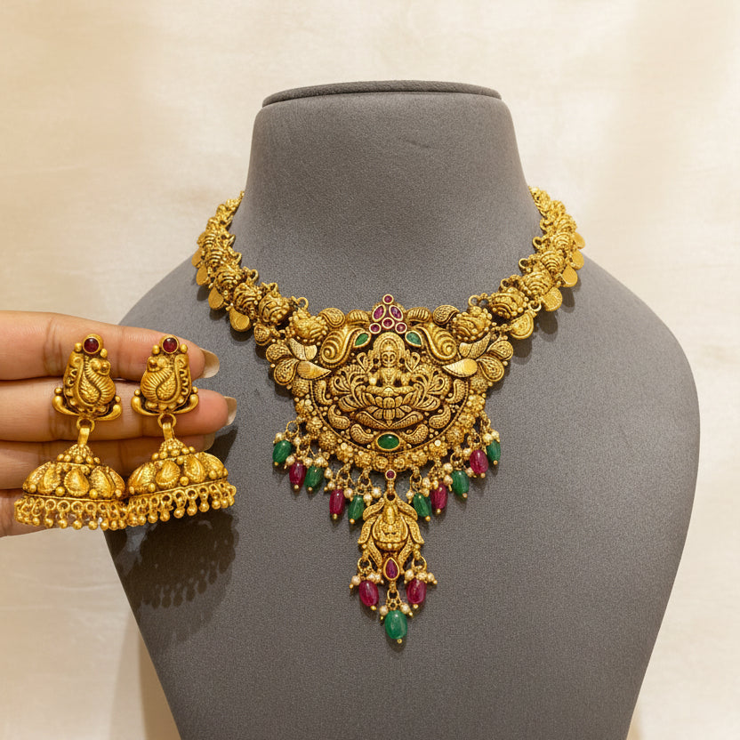 Imperial South Indian Laxmi Gold Look Set