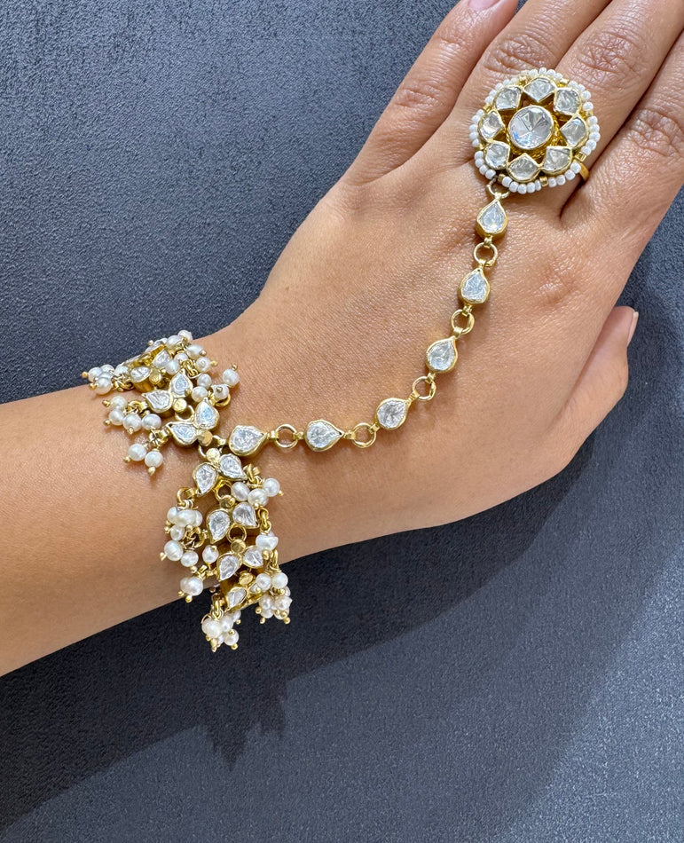 925 Silver White Pearls Heavy Haathphool