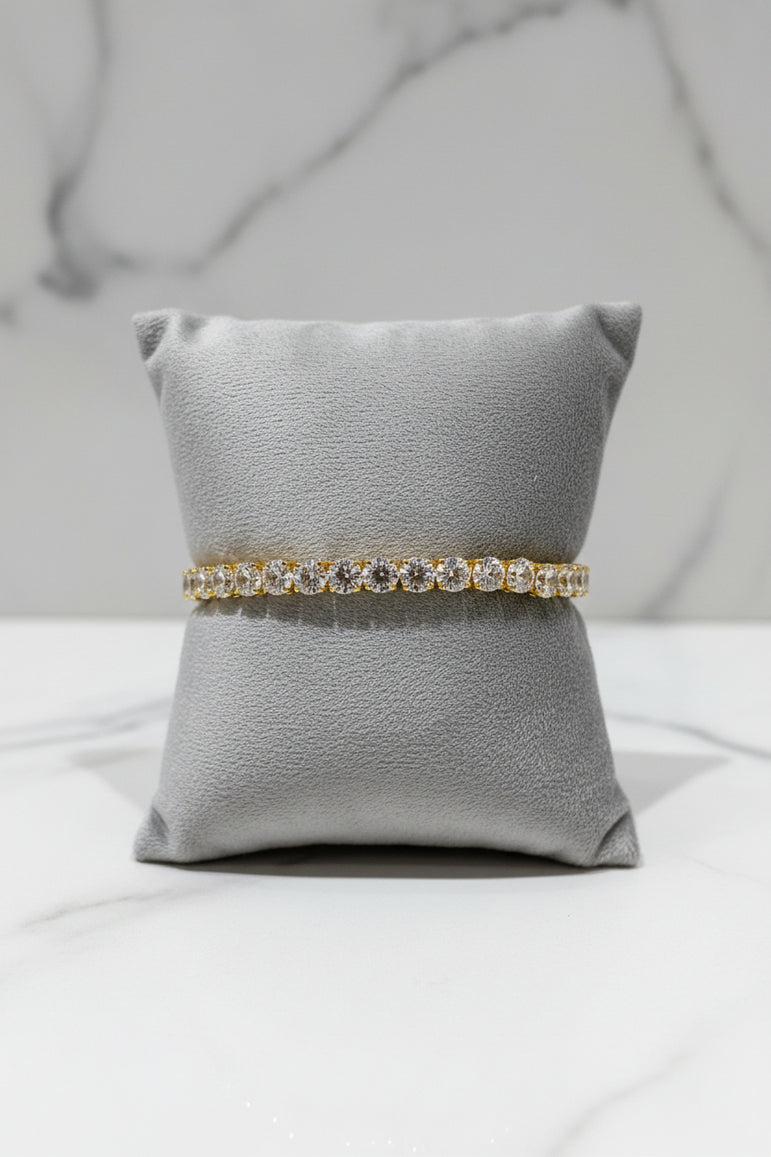 Brilliant Round-Cut Eternity Diamond Tennis Bracelet