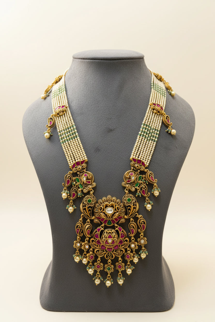 The Royal Avanti Heritage Set