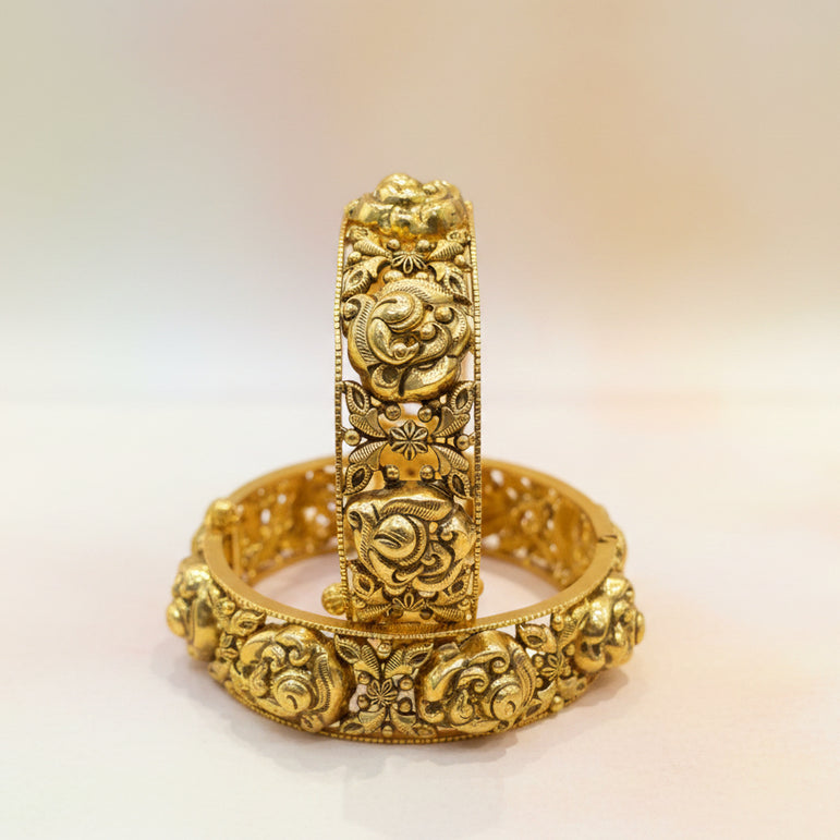 The Hansa Deep-Carved Nakshi Gold Look Bangle
