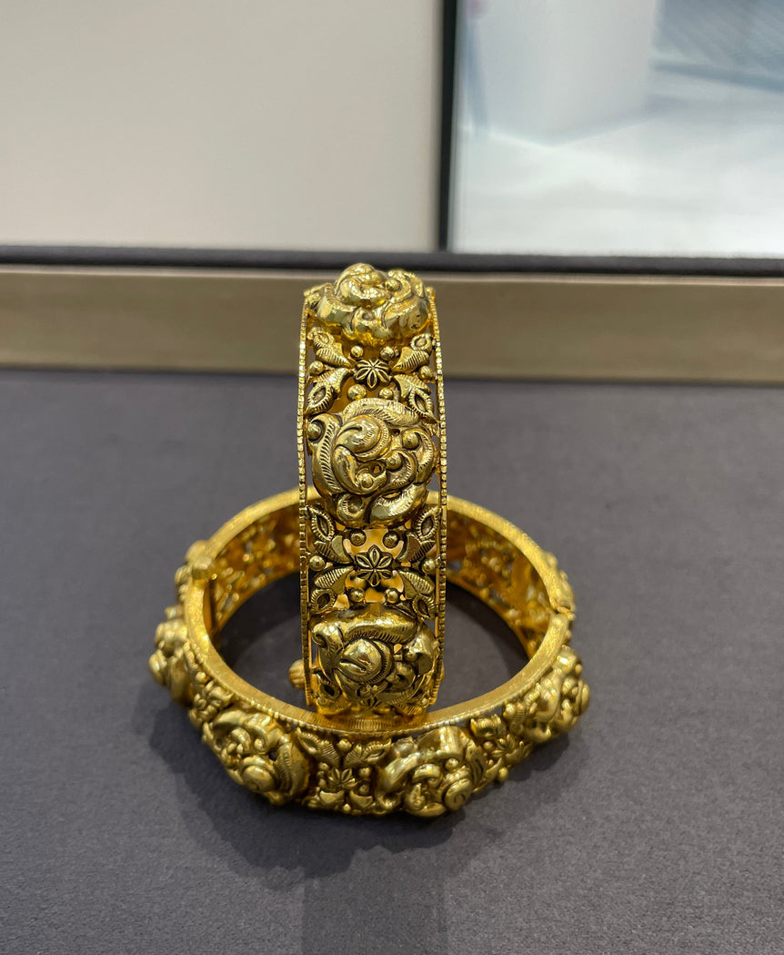 The Hansa Deep-Carved Nakshi Gold Look Bangle