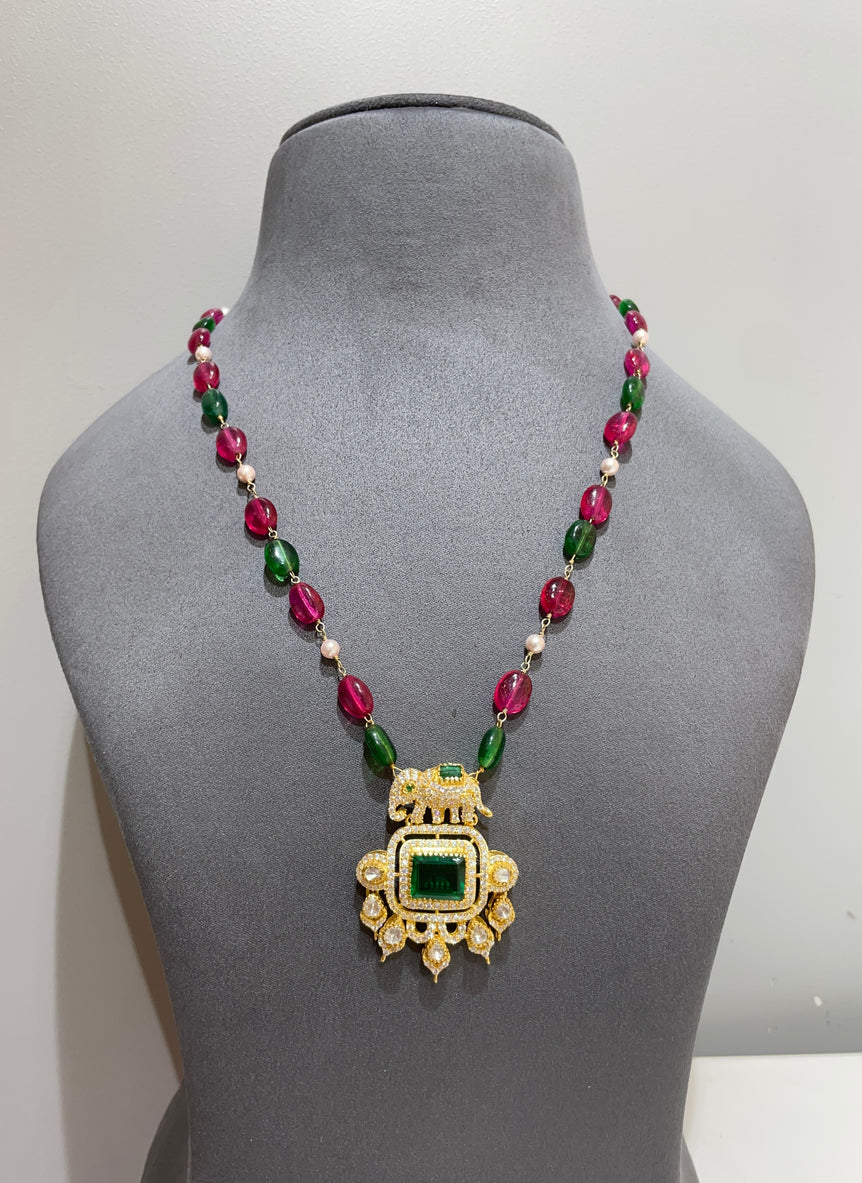 925 Silver Traditional Elephant Emerald Pendant