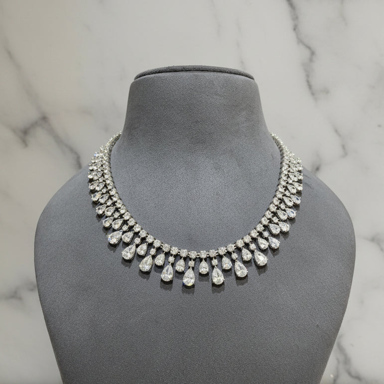 Majestic Dewdrop Diamond Necklace Set