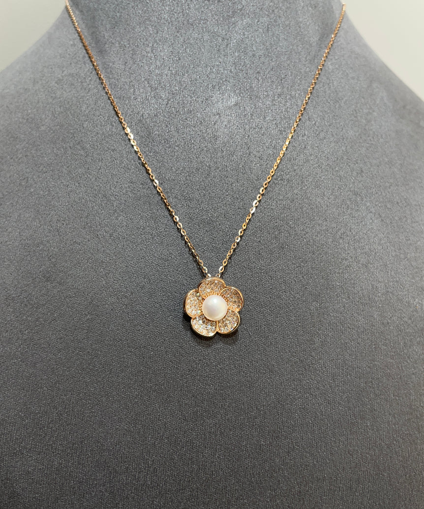 925 Silver Pearl Flower Pendant