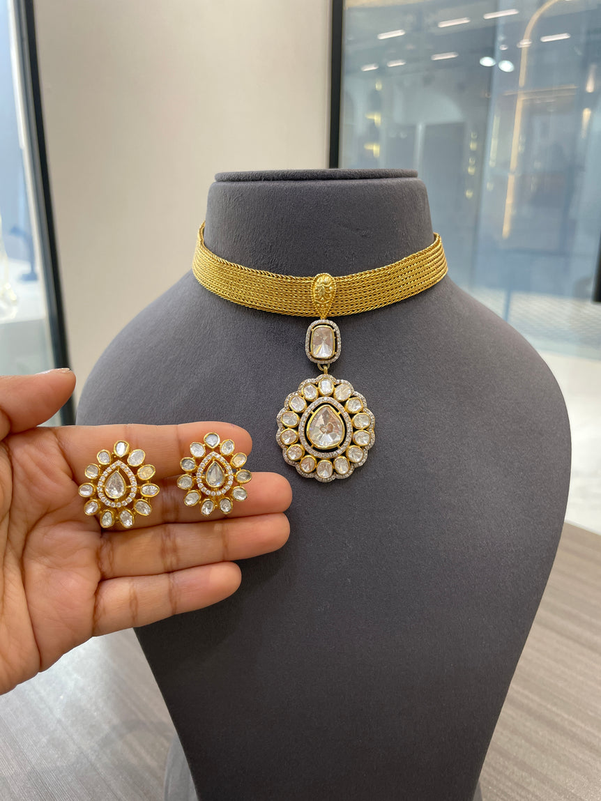 GOLDEN MOISSONITE POLKI NECKLACE