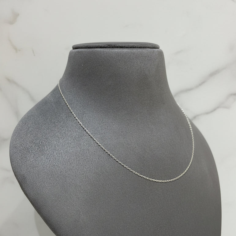 Luminous Silver: Delicate Twist Chain