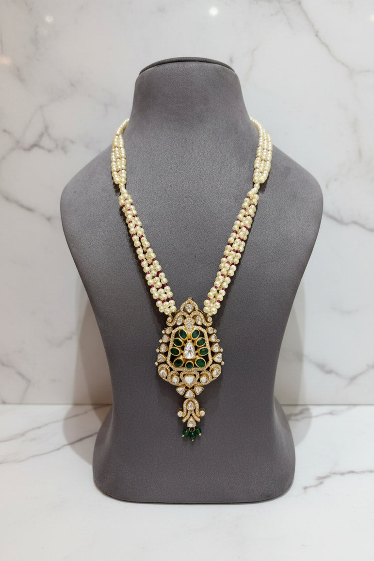 Majestic Peacock Crest Moissanite Polki Pendant Set