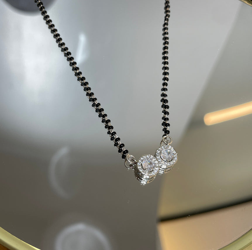 925 Silver Tanmaniya Twin Round Solitaire Pendent + Tanmaniya Mala