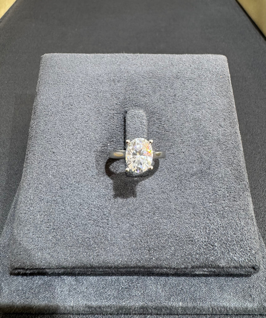 925 Silver Oval Moissanite Diamond Solitaire Ring