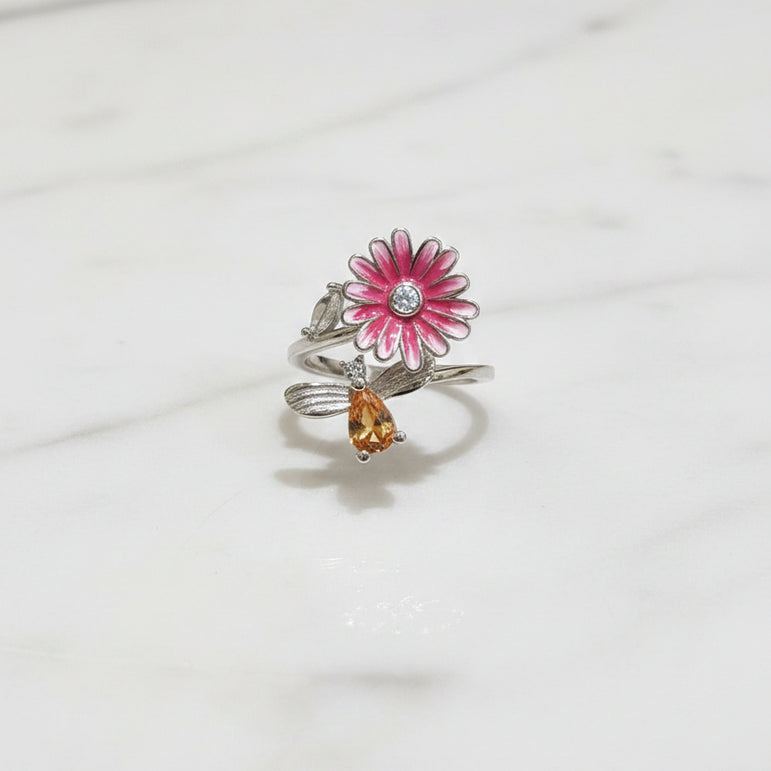 Rotatable Flower with Butterfly Diamond Ring