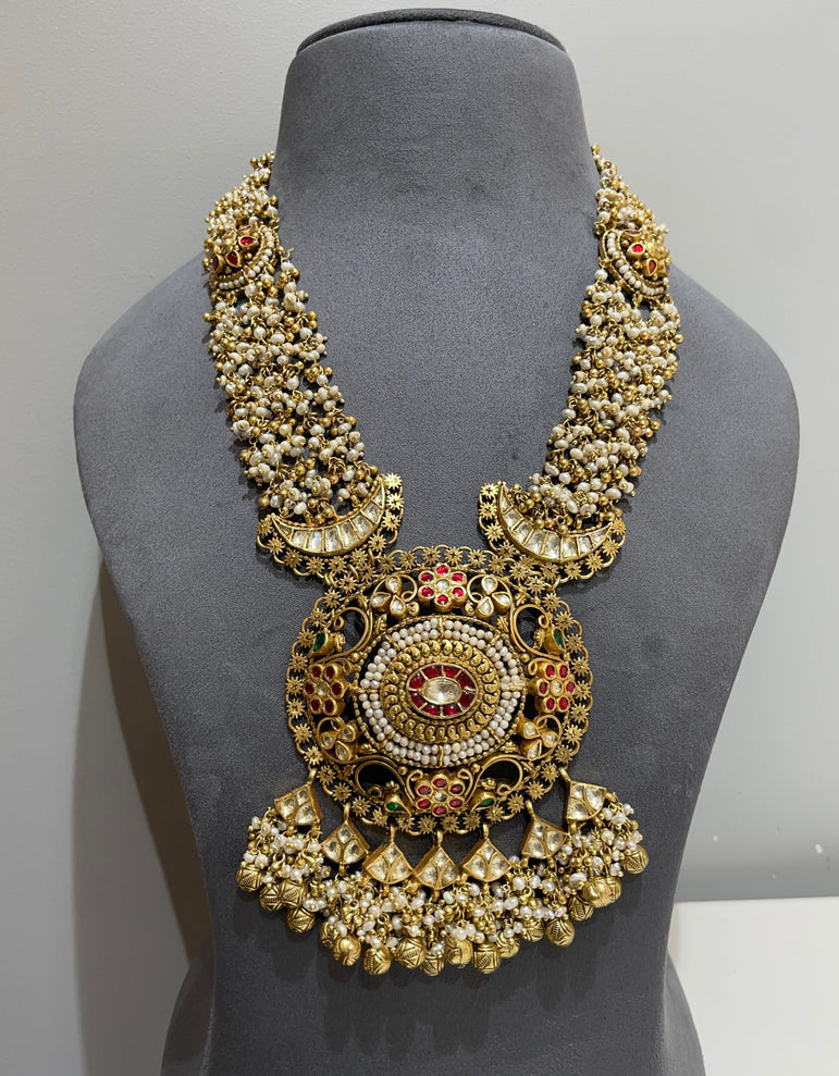 Imperial Moissanite Polki Gutapusalu Set