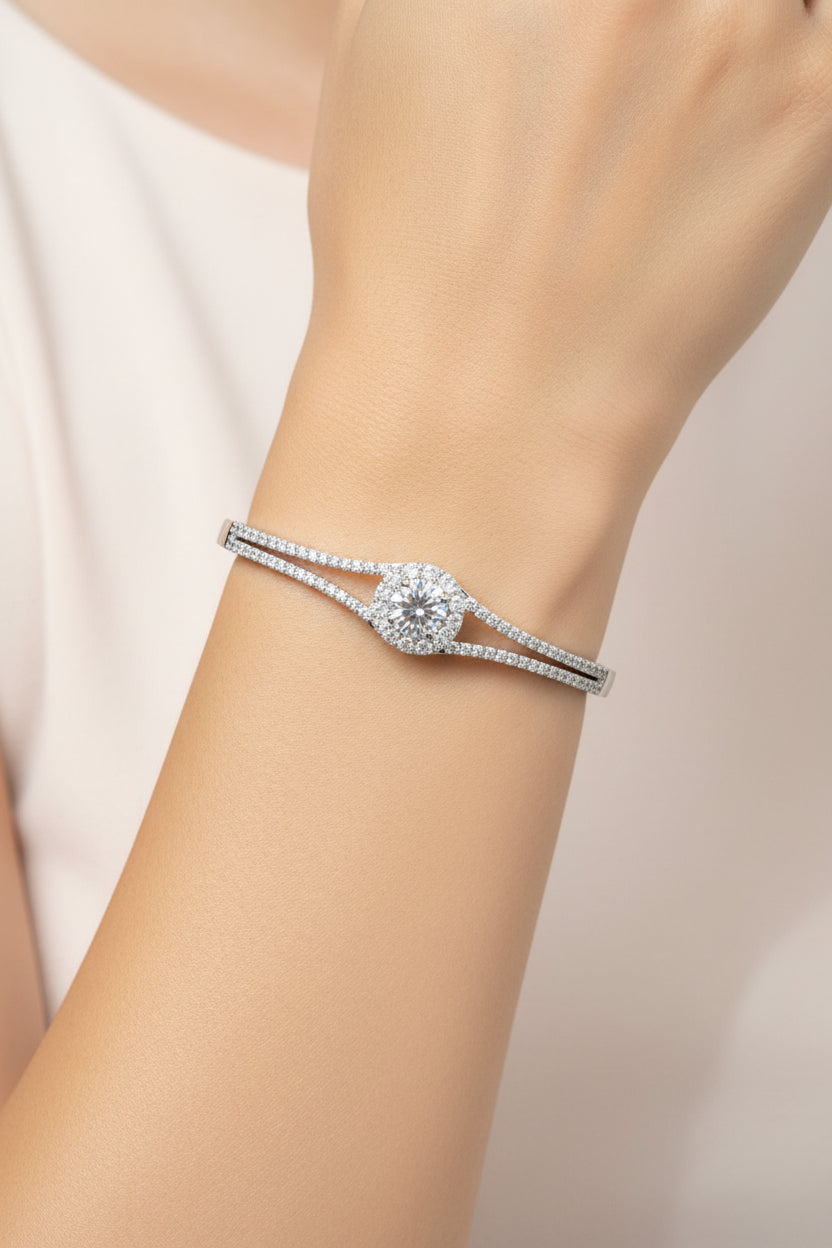 The Luminary Eclipse Split Diamond Look Bracelet