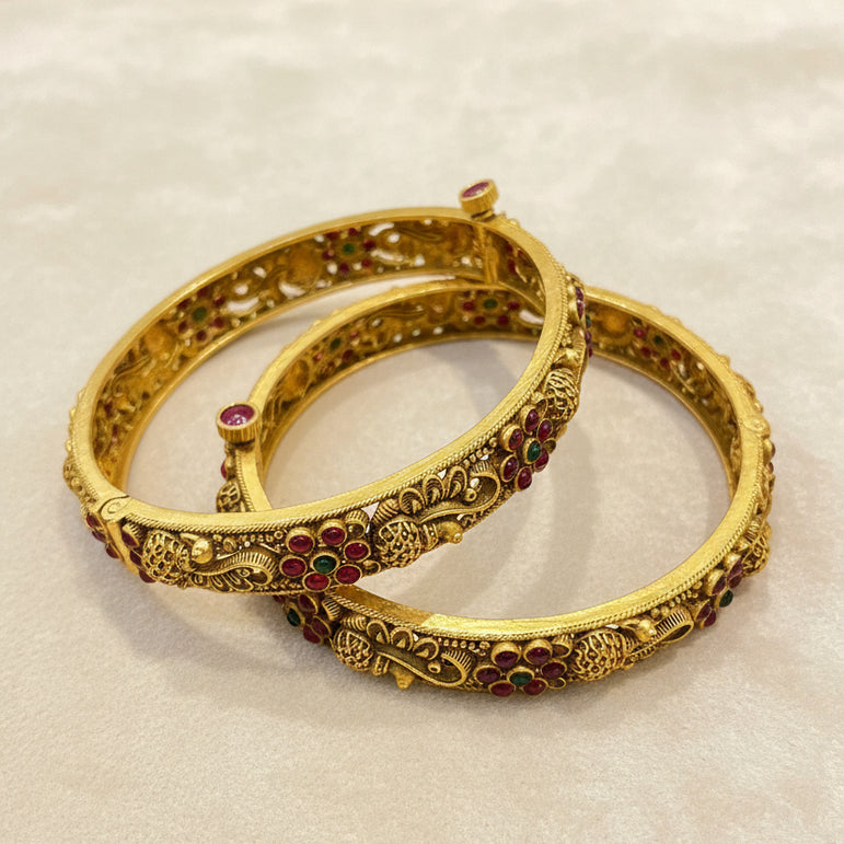 Peacock & Flower Design Antique Gold Look Bangle