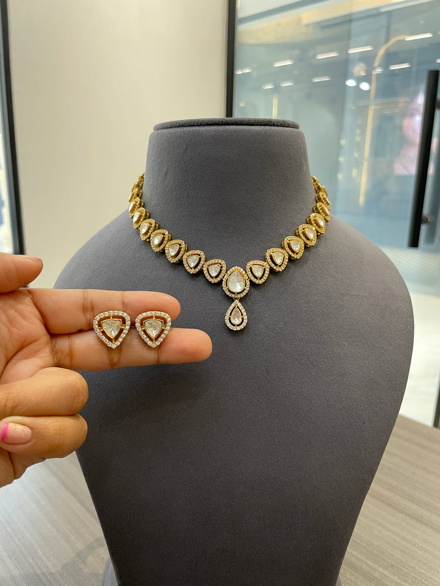 925 Silver Victorian Triangle Shaped Polki Necklace Set