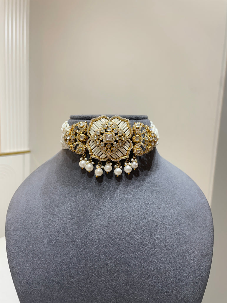 Vintage Floral Guttapusalu Choker Set