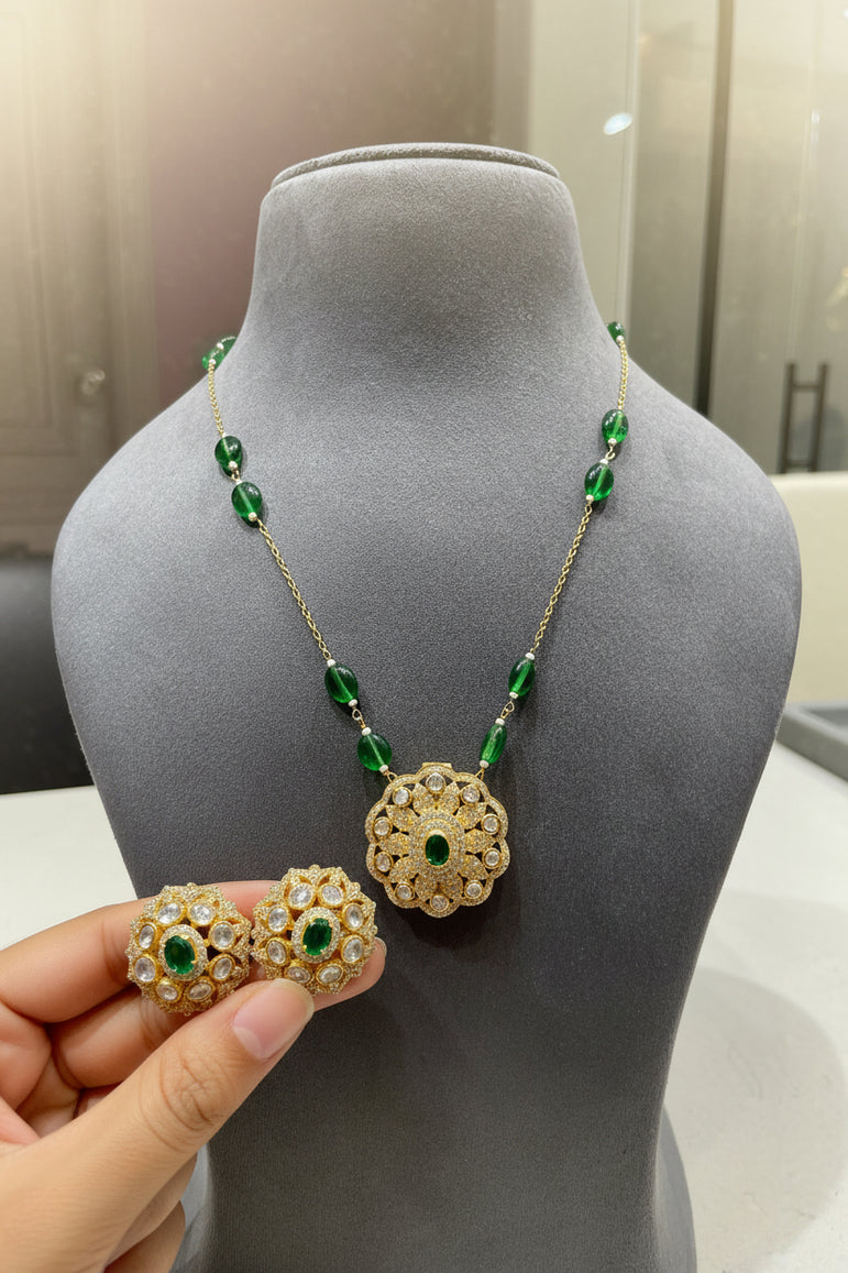 Royal Bloom Emerald Medallion & Matching Studs Pendant Set