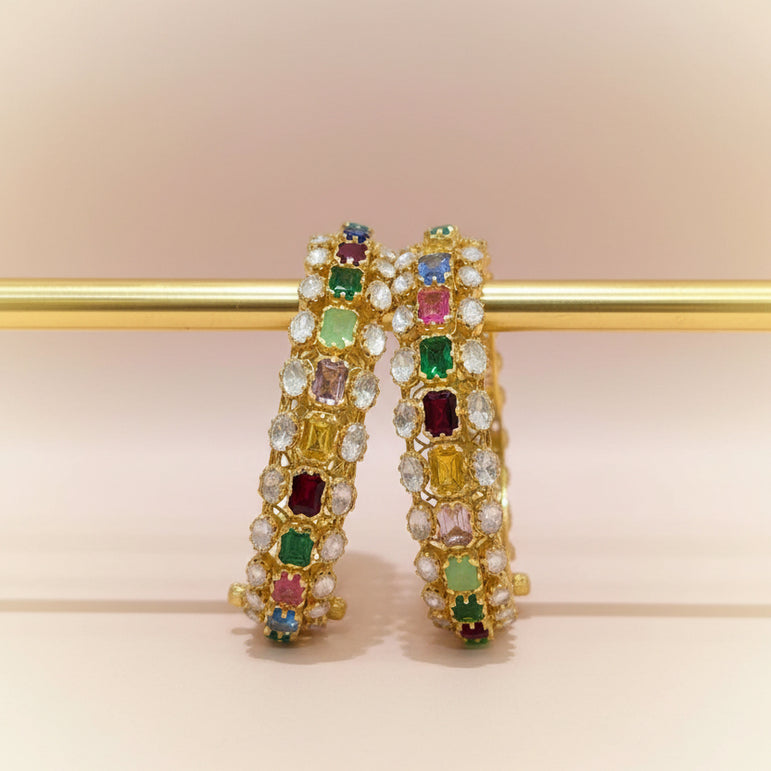 The Reva Navratna Heritage – Multi-Gemstone Polki Bangle