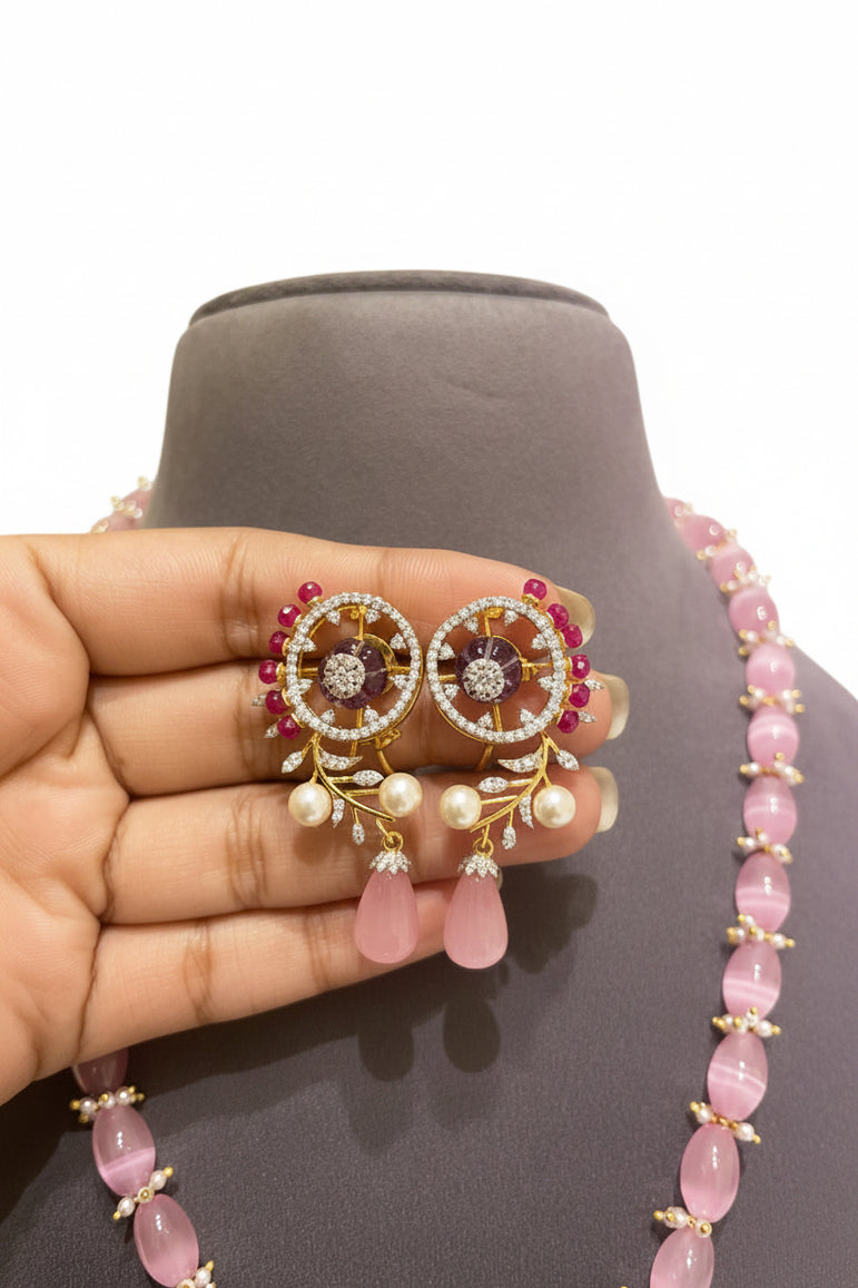 Shrinathji Moissanite Diamond Pendant Set