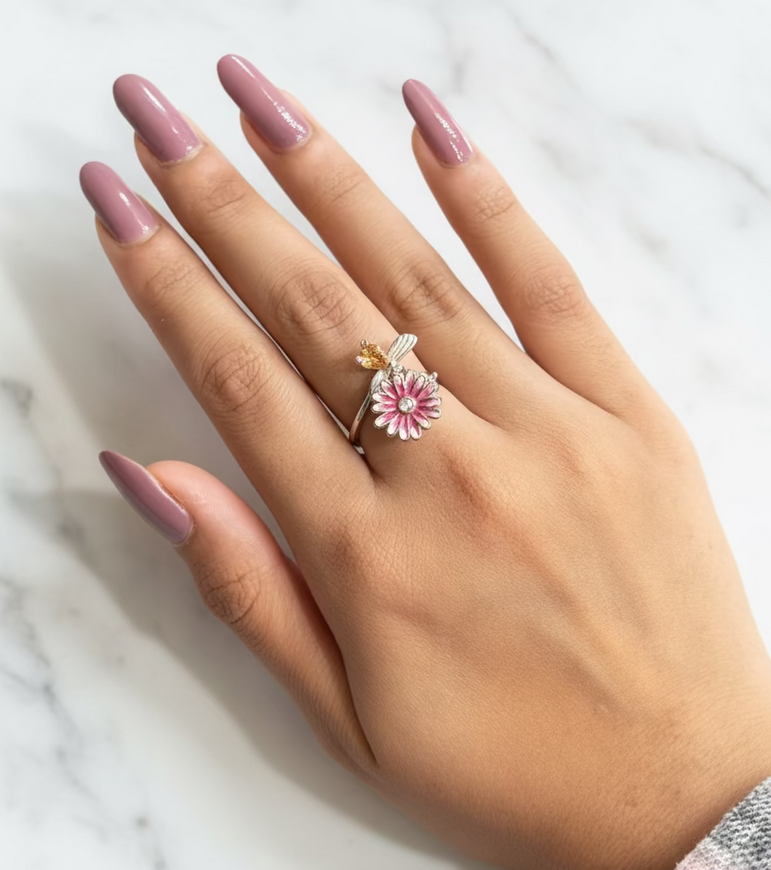 Rotatable Flower with Butterfly Diamond Ring
