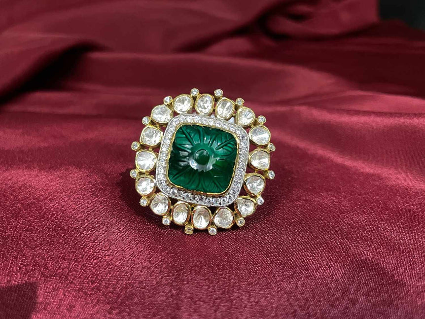 GREEN STONE POLKI RING - Olivearajewels