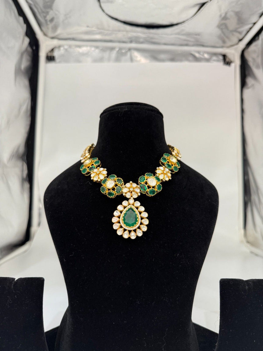 ELEGANT FLOWER DESIGN PURE SILVER POLKI NECKLACE - Olivearajewels