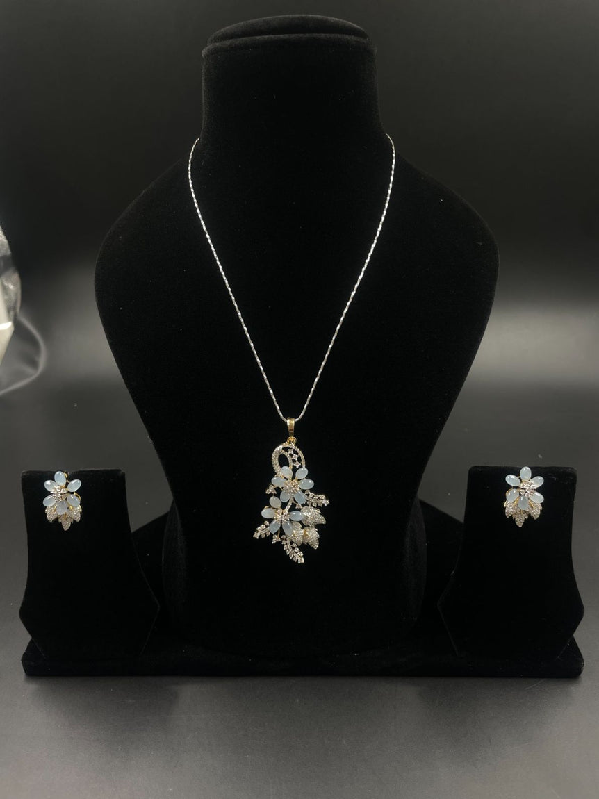 CHARMING GREY COLOR FLOWER PENDANT SET WITHOUT CHAIN - Olivearajewels