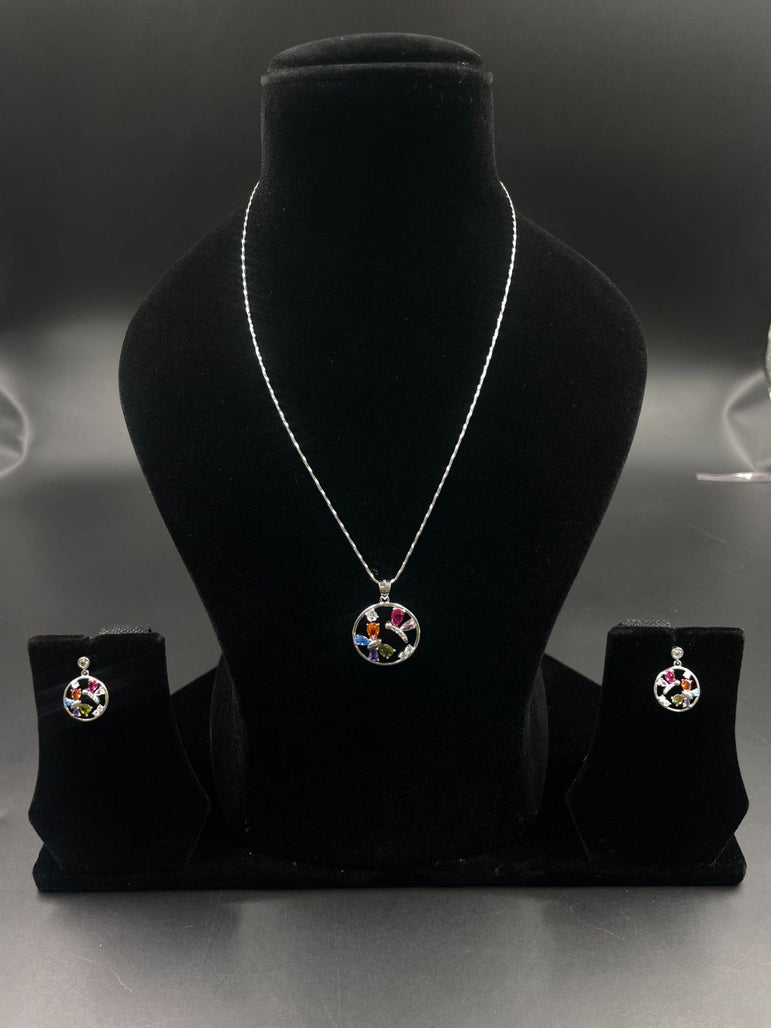 MULTICOLOR CIRCLE PURE SILVER PENDANT SET WITHOUT CHAIN - Olivearajewels
