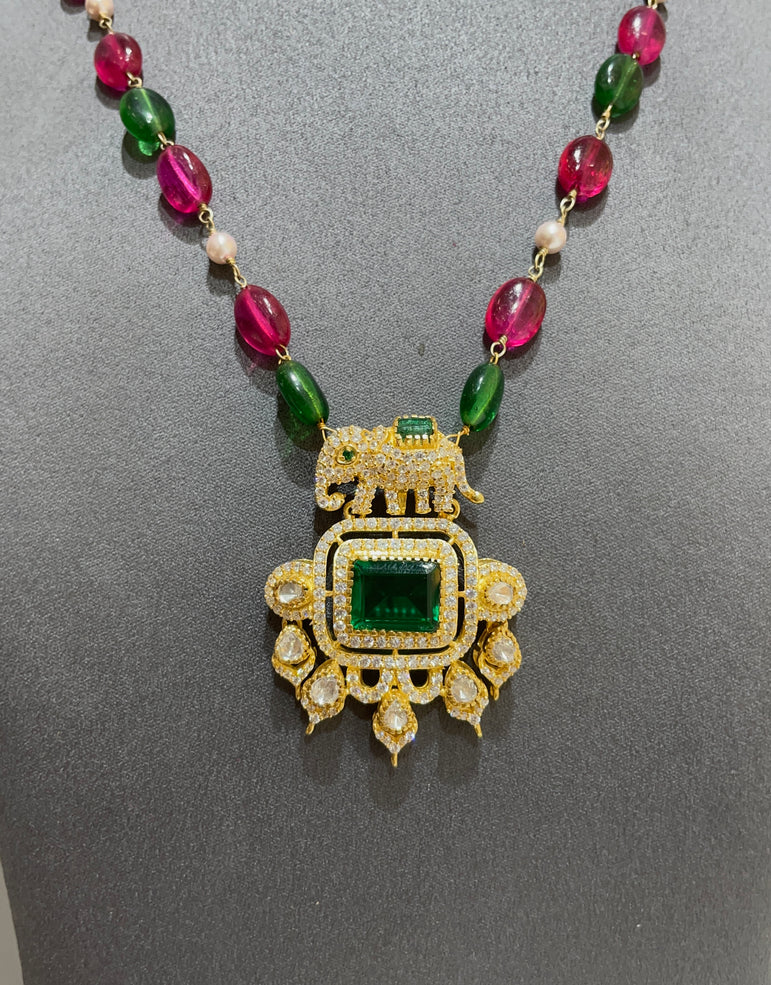 925 Silver Traditional Elephant Emerald Pendant