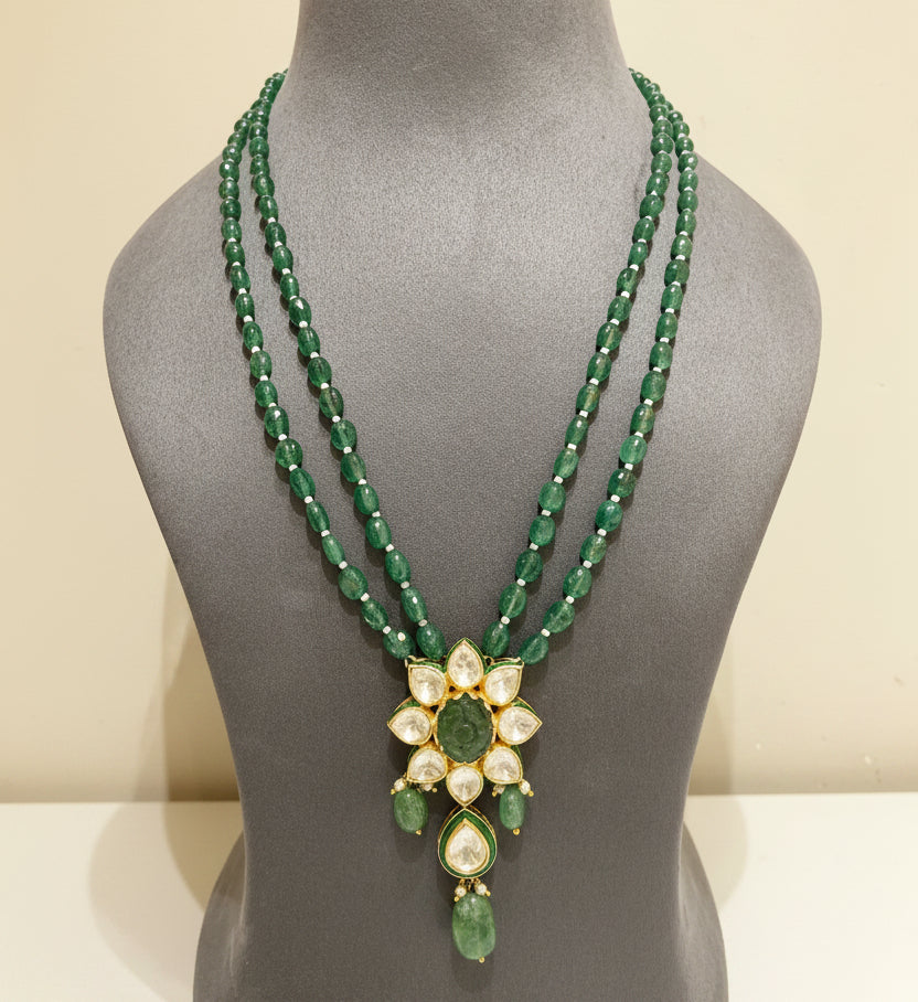 Royal 2-Strand Emerald Tumbler with Lotus Polki Set