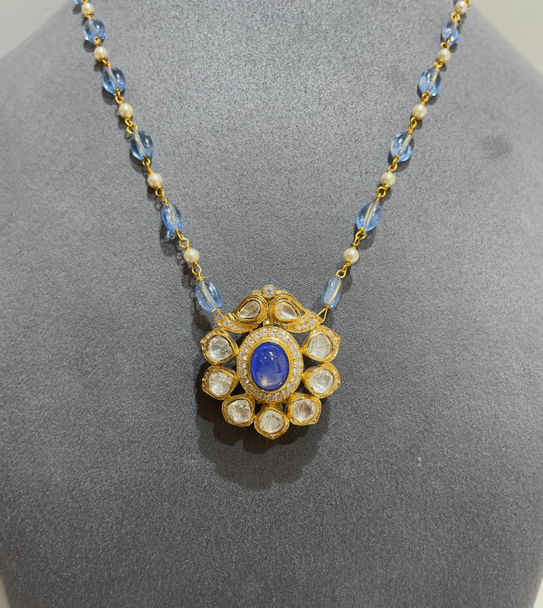 925 Silver Floral Tanzanite Stone Traditional Pendant