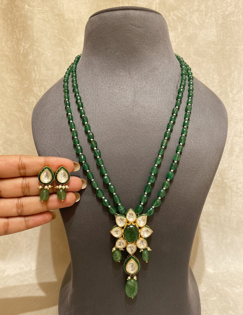 Royal 2-Strand Emerald Tumbler with Lotus Polki Set