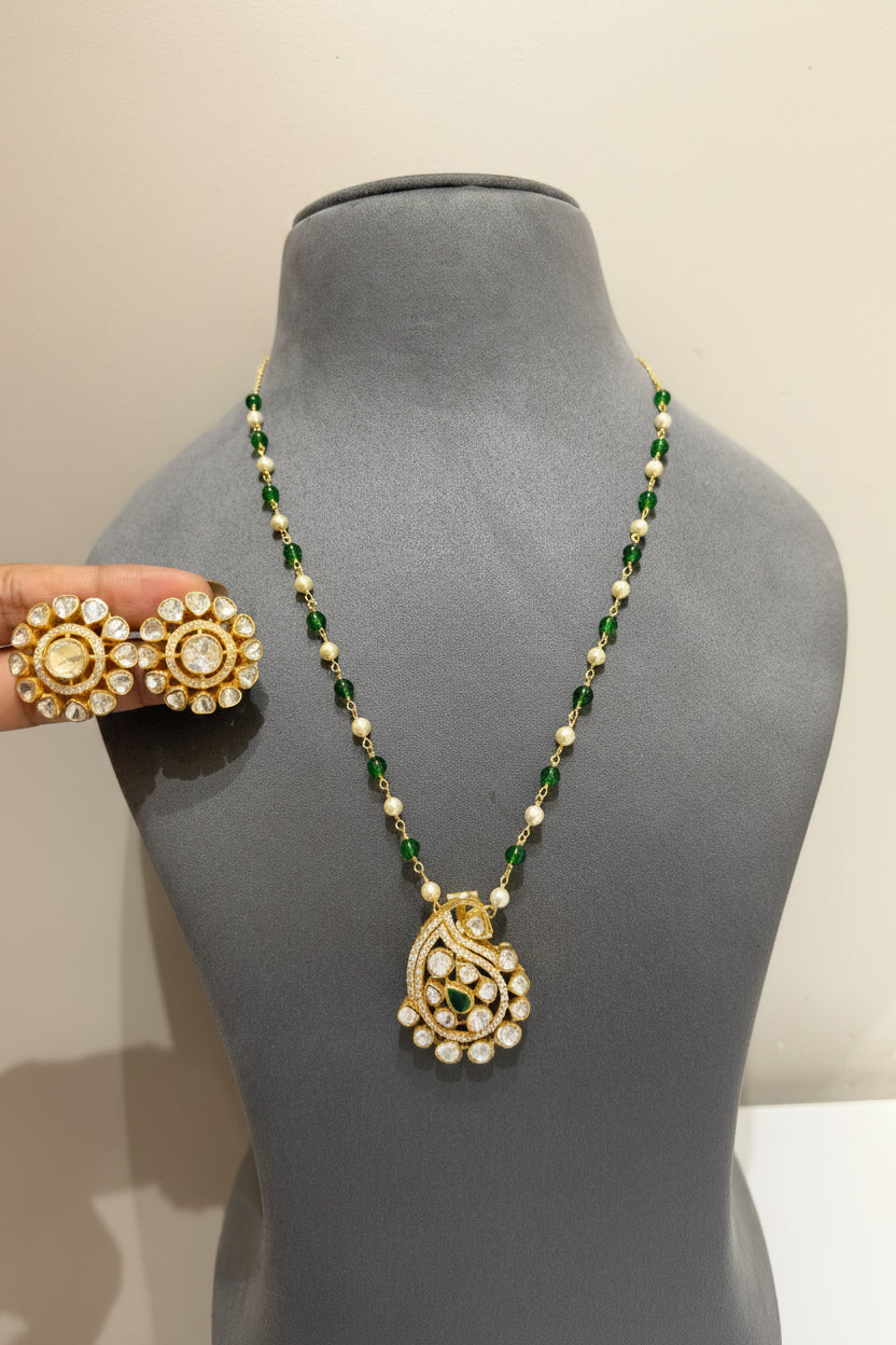 Heritage Paisley Crest Moissanite Polki Pendant Set