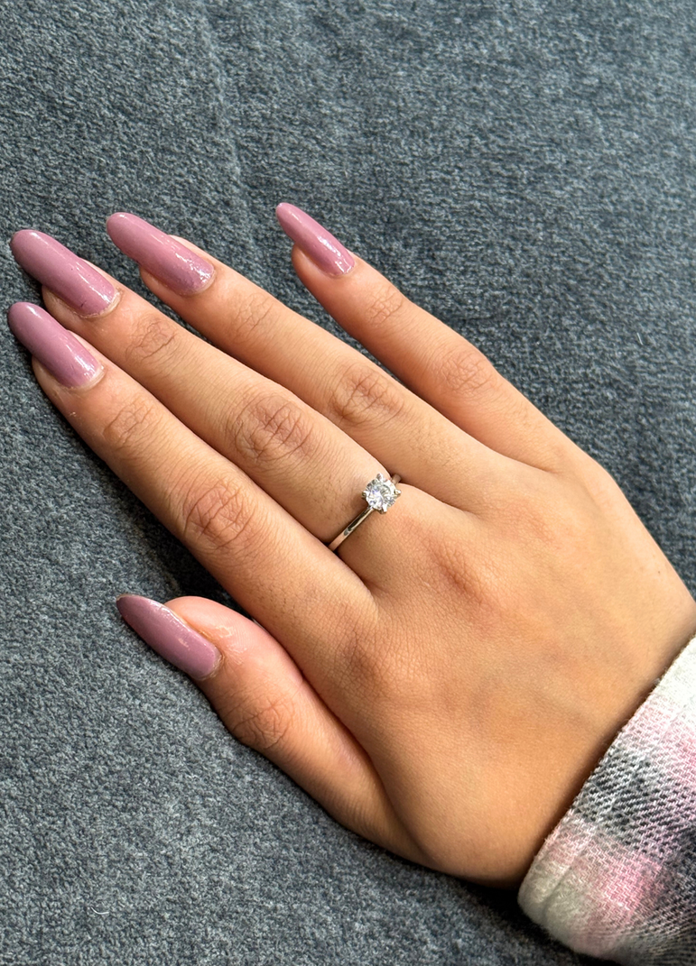 CLASSIC SOLITAIRE PURE SILVER RING