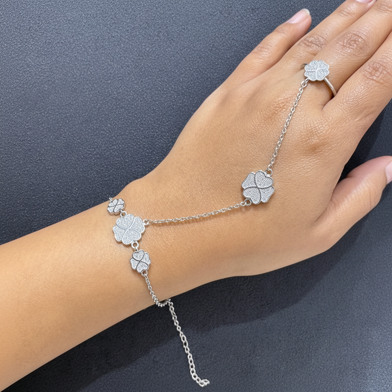 Delicate Crystal Clover Blossom Diamond Look Hathphool