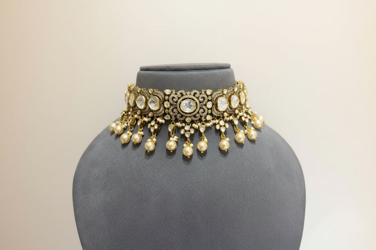 Royal Filigree Kundan Pearl Choker
