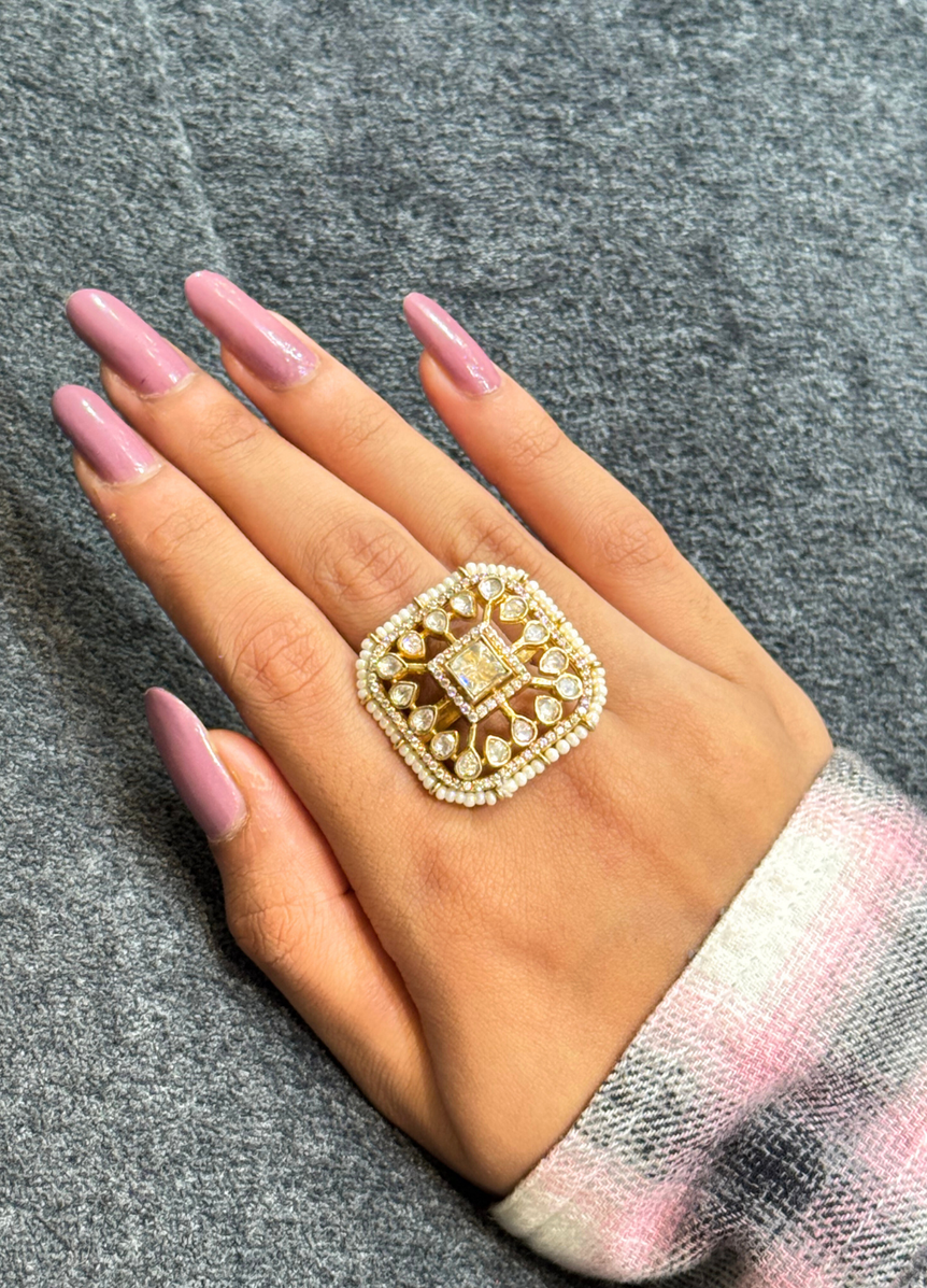 SQUARE POLKI RING WITH PEARLS