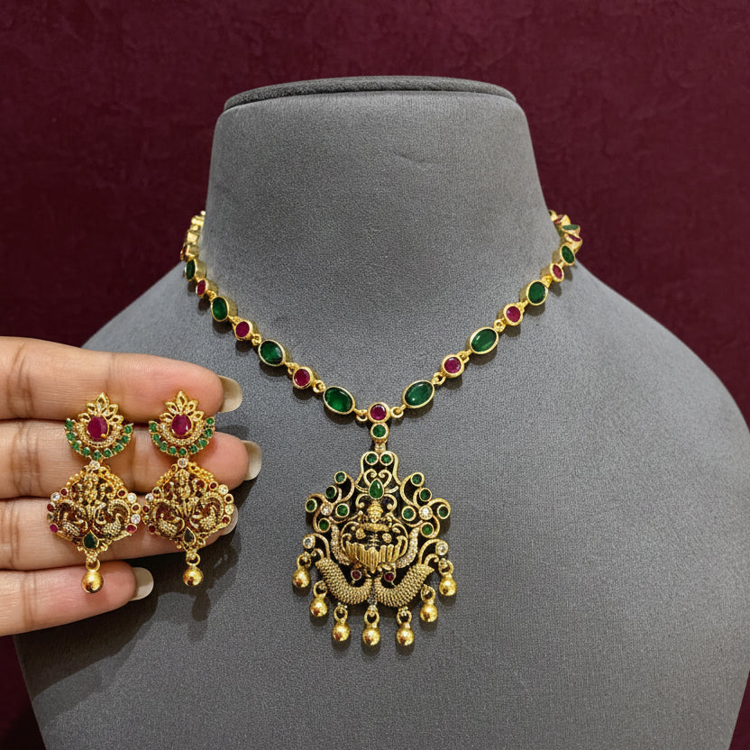 Imperial South Indian Bezel-Set Gemstone Gold Look Set