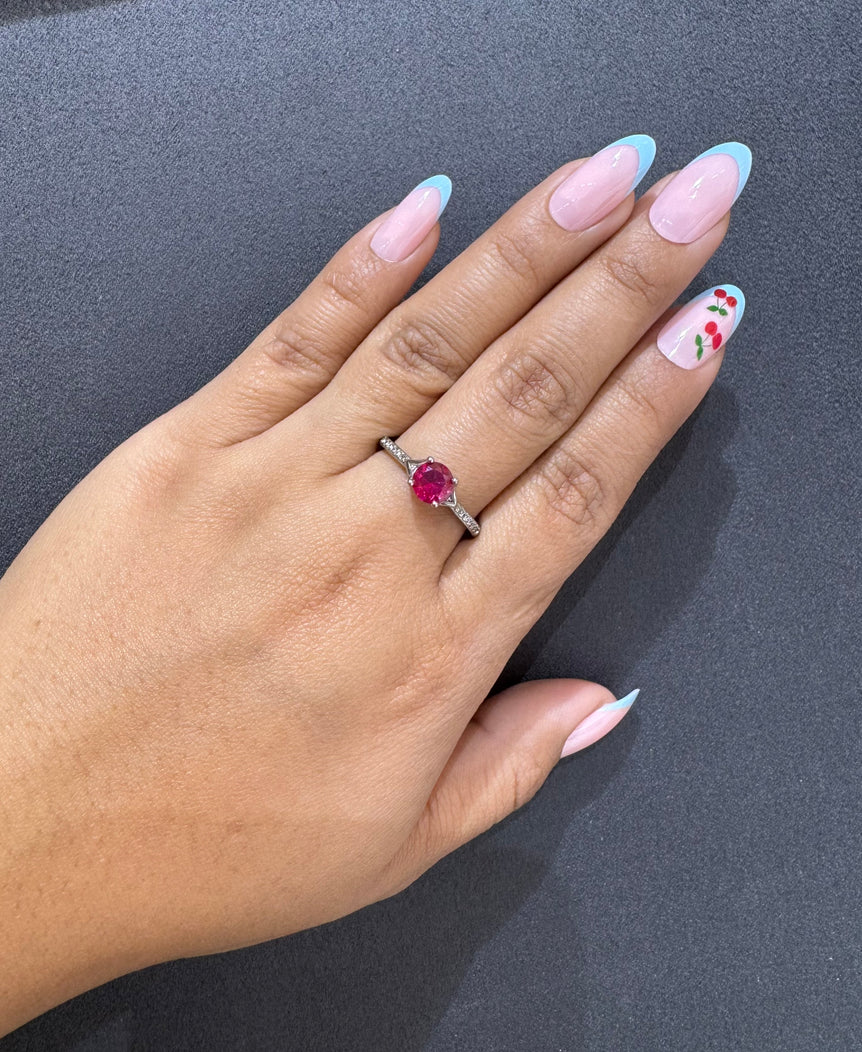 925 Silver Red Stone Classic  Silver Ring