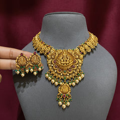 Sovereign Antique Gold Laxmi Set