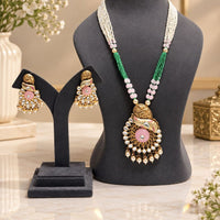 Pendant and Pendant Sets