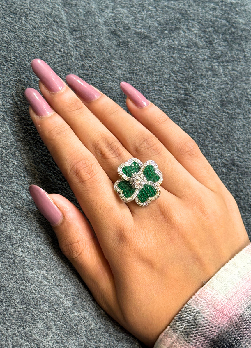 925 PURE SILVER STUNNING COCKTAIL GREEN COLOR FLOWER  RING