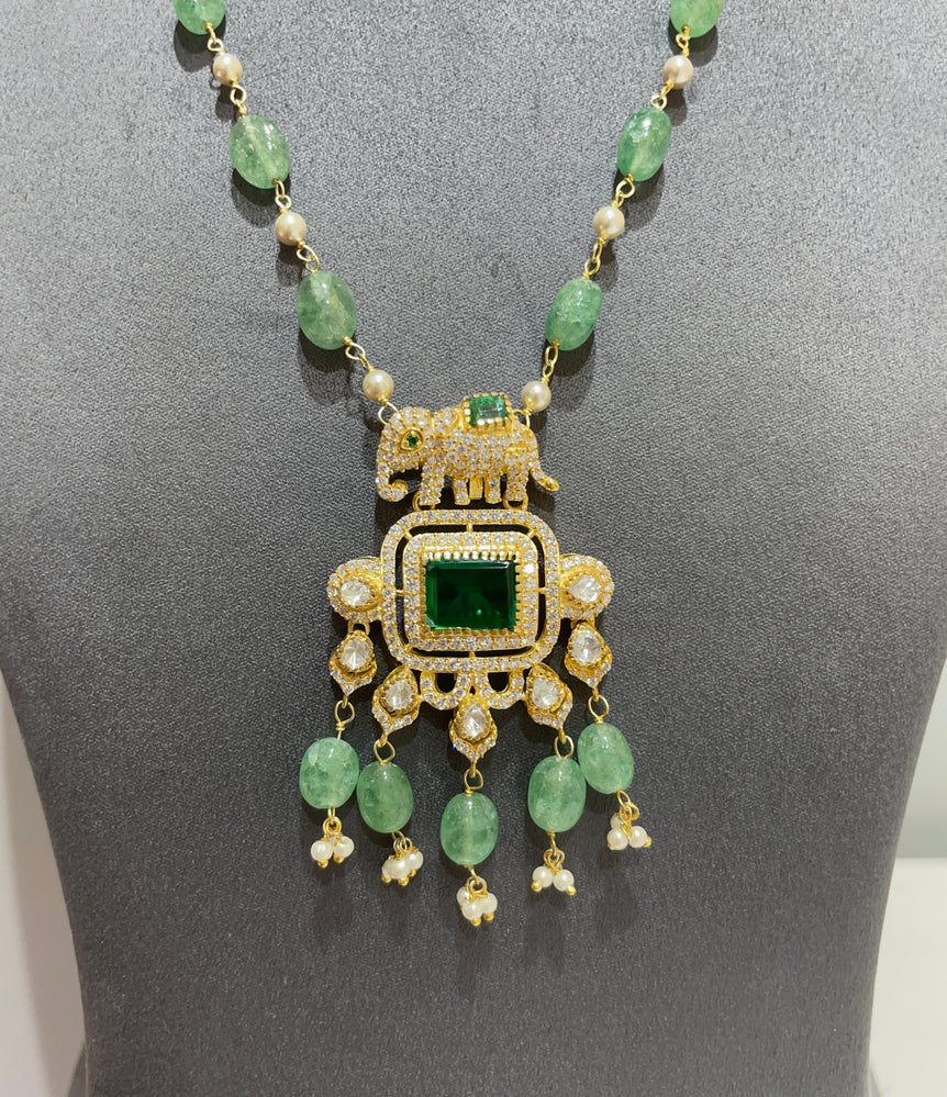 925 Silver Traditional Elephant Emerald Pendant